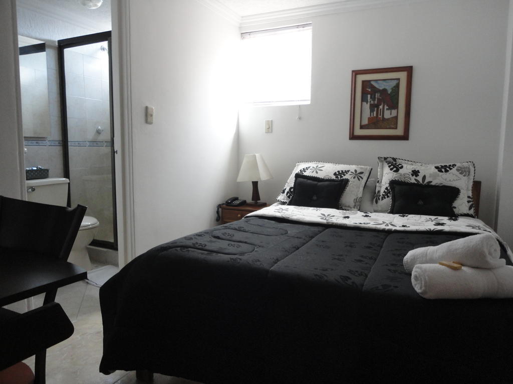 Hotel Fenix Real Bogotá Pokoj fotografie