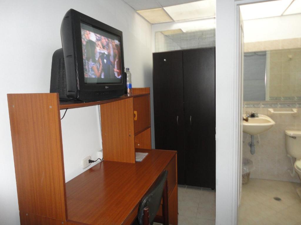 Hotel Fenix Real Bogotá Pokoj fotografie